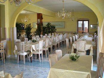 Isolabella Hotel Ventotene Esterno foto